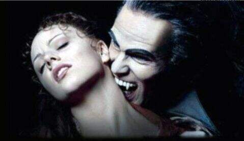 优雅的绅士之吻 《黑夜传说》血族历史揭秘