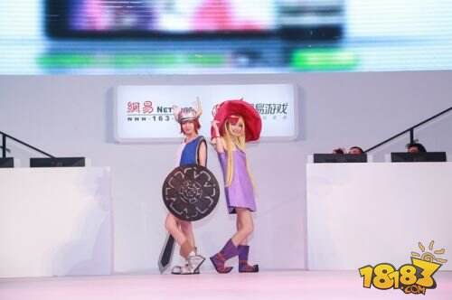 《塔防骑士团》双子星COSER成为新一代女神