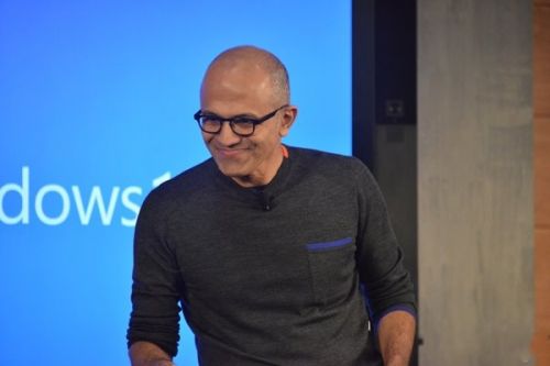 微软CEO：WP8手机均可升级至Win10系统