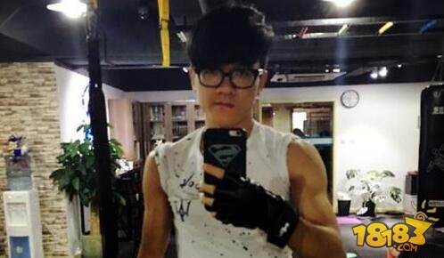 皇室战争王思聪/草莓/若风卡组 爱基俱乐部成员详解