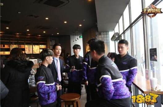 八一八KPL王者荣耀职业联赛·春季赛的教练们都是何方神圣!