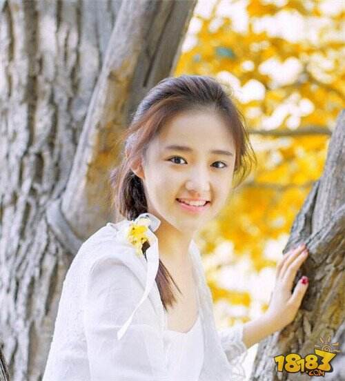 盘点球球美女杀手锏 无数汉子排队想处CP