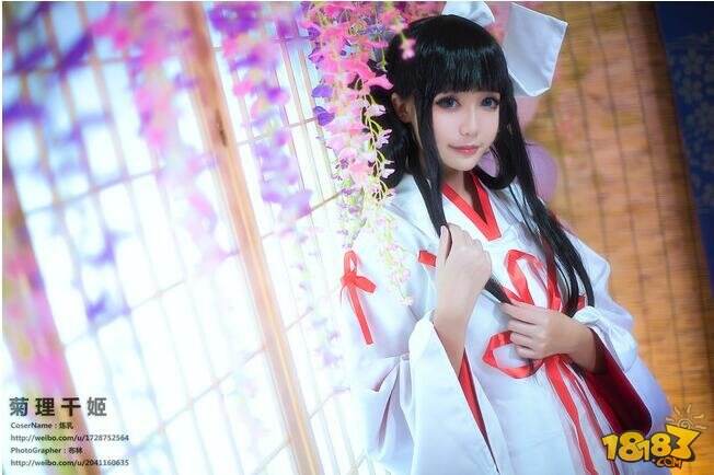 少女咖啡枪菊理千姬cos迷人风情写真