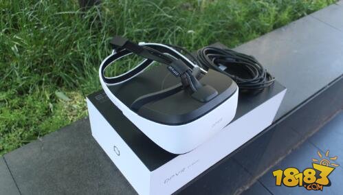 成熟稳重型PC头显：大朋VR E3开箱测评