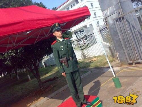 王者主播从未如此性感 虎牙猴三棍登陆飞碟说