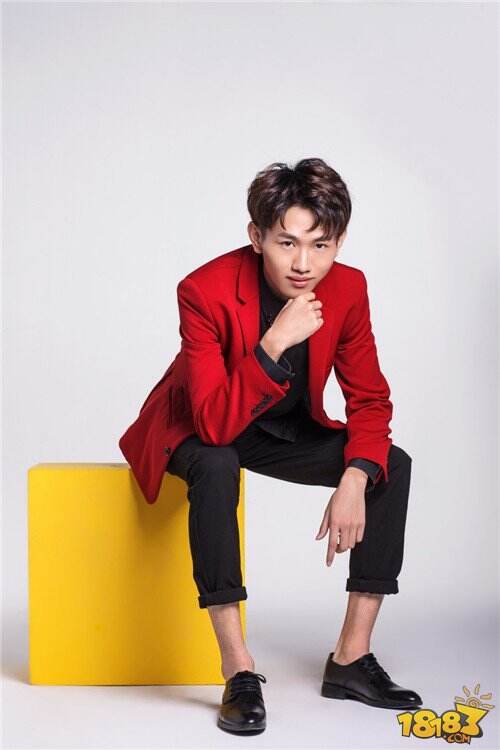 球球大作战万圣节行动 今夜波拉哩星球由你守护!