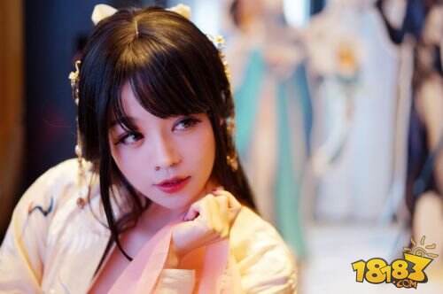 网易高自由度武侠手游《楚留香》今日开测
