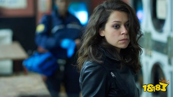 Tatiana Maslany as Sarah in Orphan Black
