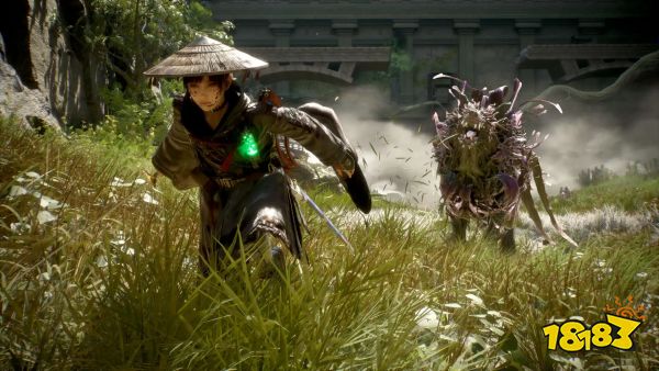 The hero of Beast of Reincarnation runs from an enemy.