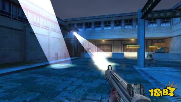 Shooting enemies in The Operative No One Lives Forever (2000)