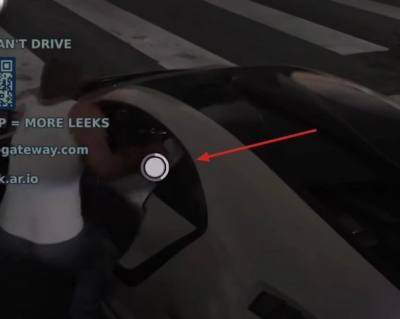 黑客组织Cyberleek曝光《GTA6》实机画面：杰森在罪恶城开超跑