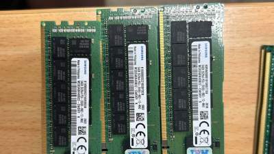 幸运儿在自家车库翻出价值1万美元的64GB DDR4内存条,全部来自一台闲置旧服务器