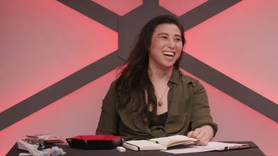 《脑航员》开发商Double Fine众筹新作因配音演员Erika Ishii引发争议，募资额不升反降