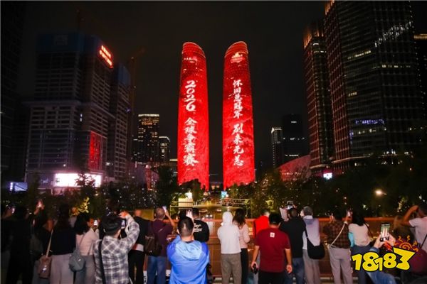 从欢乐谷到双子塔，天龙嘉年华把江湖玩出了新花样