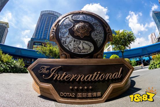 DOTA2在线再创十年新高，国服福利活动同步进行中