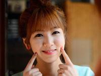 韩国一线女星可爱教主荷莉代言《猎魔通缉令》