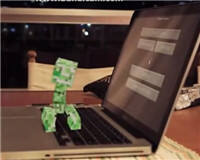 <b>如果MC进入真实世界 美女大战苦力怕</b>