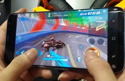 《QQ飞车》手游试玩：引领全民竞速