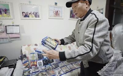 从他身上，我看到了无数玩家的老年生活