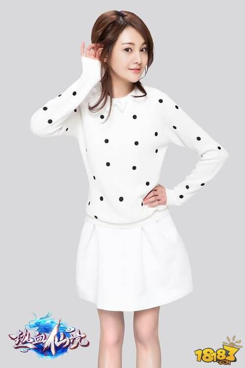 郑爽化身墨狐 激萌代言手游《热血仙境》