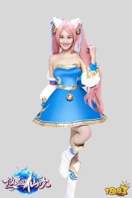 郑爽化身墨狐 激萌代言手游《热血仙境》