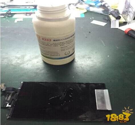 iPhone6 Plus屏幕碎了不用怕 手把手教你维修