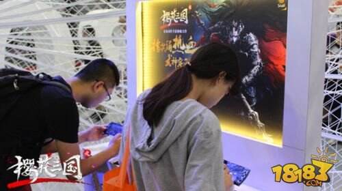 招招销“魂”《樱花三国》美女陪练羡煞旁人