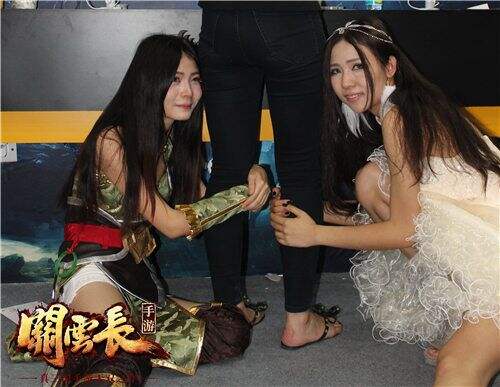 《关云长》手游coser引爆CJ 玩家现实上演“城会玩”