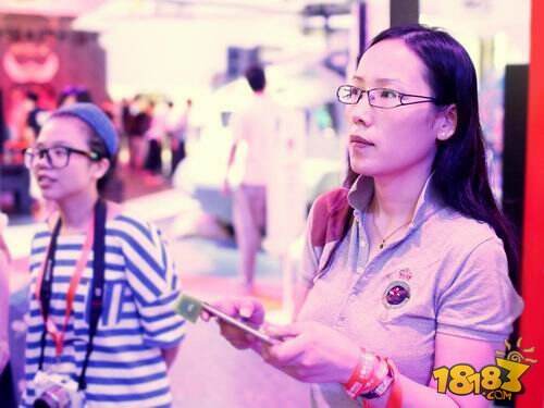 手游大屏体验时代来临 腾讯微游戏机领跑手游体验新模式