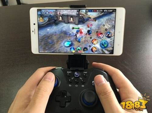 惊天爆料 飞智手柄哥玩转腾讯《超级战场》