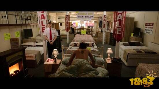 污的毁天灭地！年度最污喜剧《王牌贱谍格林斯比》