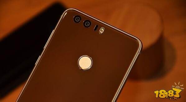 最漂亮的手机 华为荣耀8三色真机美图赏