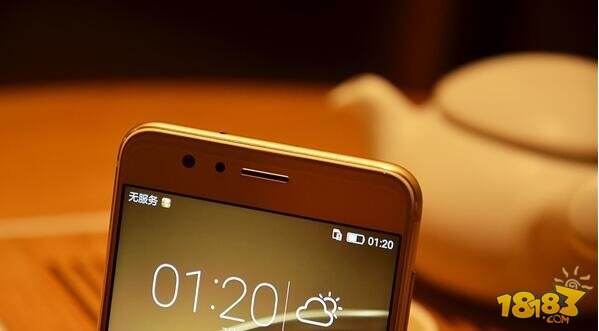 最漂亮的手机 华为荣耀8三色真机美图赏