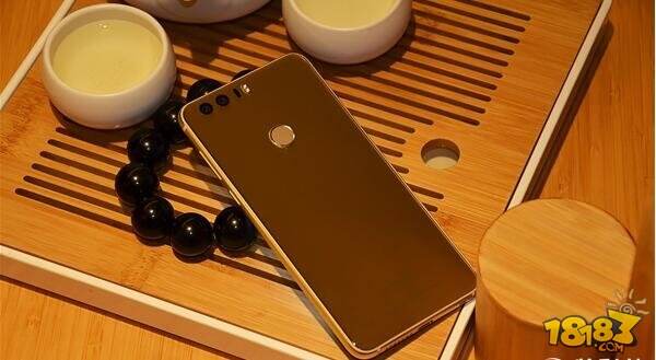 最漂亮的手机 华为荣耀8三色真机美图赏