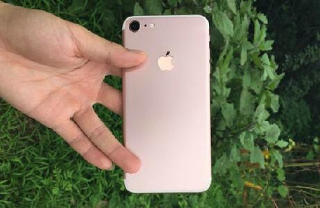 苹果iPhone7和7Pro高清图曝光：你会买吗？