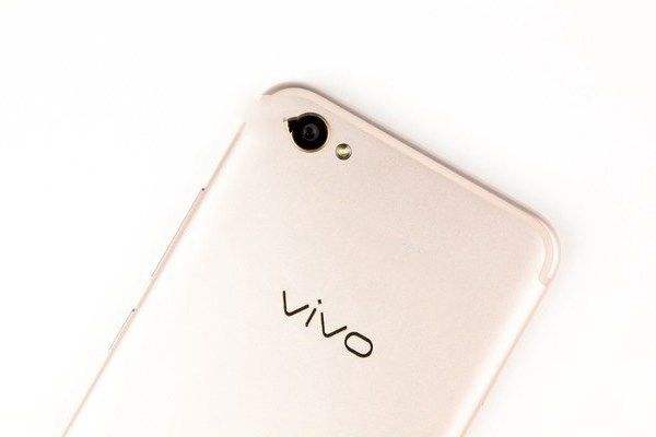 vivox9后盖怎么打开 vivox9更换后壳图文方法