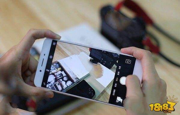 oppor9splus和oppor9plus有什么区别 参数对比评测