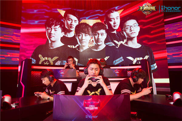 KPL职业战队2016年度回顾：XQ 在探索中创造奇迹