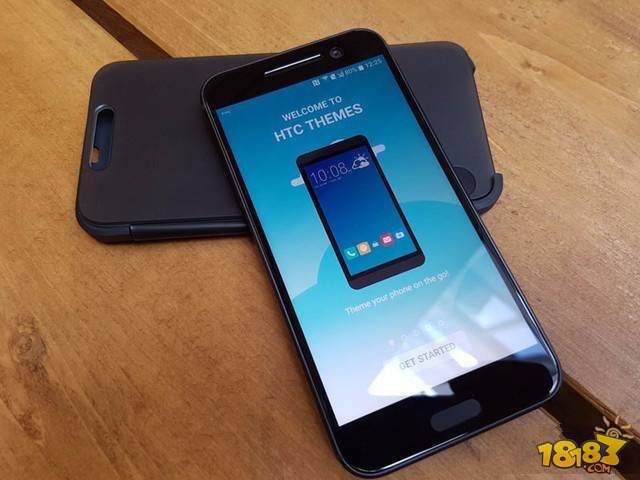 HTC 11手机系统怎么样 HTC 11配置参数介绍