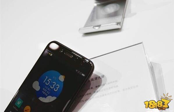 360 N5手机现场图赏：价格1399元+6GB内存