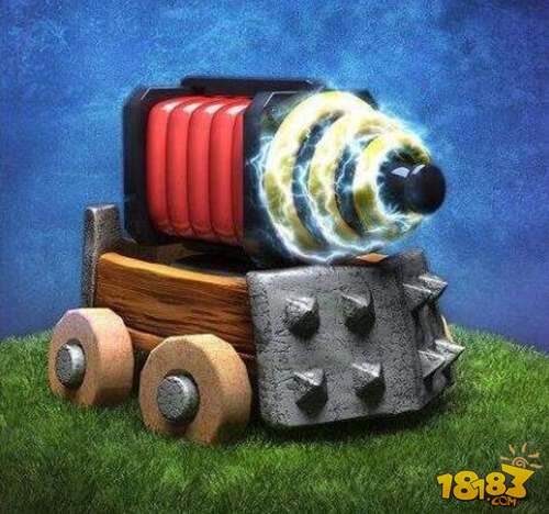 在当时骷髅军团和一些人海卡不是非常流行时,女巫 巨人 电磁炮的组合