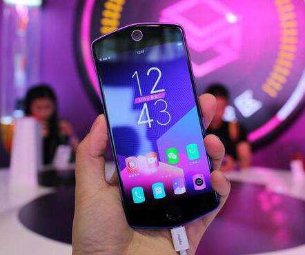 美图M8多少钱 美图M8什么时候开卖