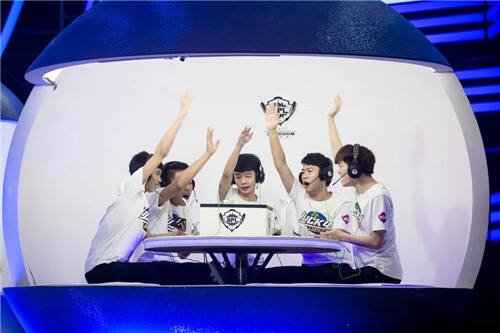 球球大作战年度战队盘点之LK 关键时刻绝不浪