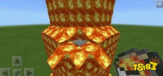 我的世界手游水和岩浆的妙用 用来建造高塔