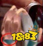 史上最骚气皮肤出来了 只穿裤衩子全地图跑