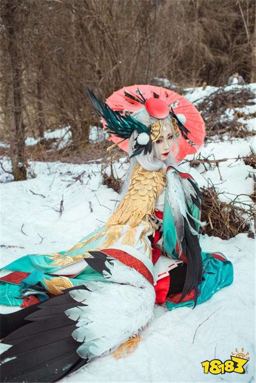 以伞为剑翔于天际 阴阳师姑获鸟雪地cos