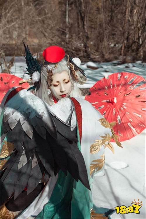 以伞为剑翔于天际 阴阳师姑获鸟雪地cos