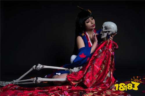 红叶林中的绝色女鬼阴阳师鬼女红叶深情cos 181阴阳师专区