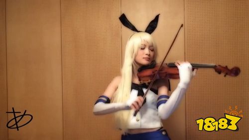 二次元美女小提琴家Ayasa cosplay玩转次元之音
