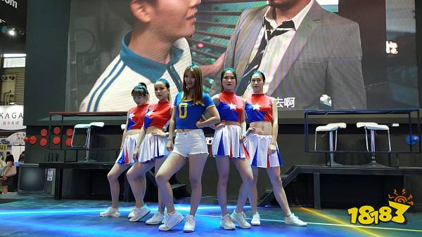 除了游戏还有小姐姐!CJ首日美女图集